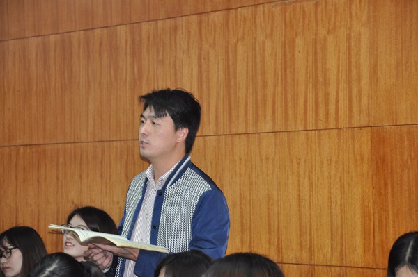 3.同学提问.JPG